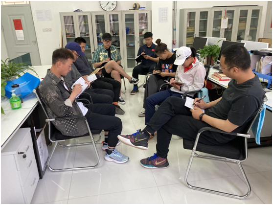 ug环球APP下载图片