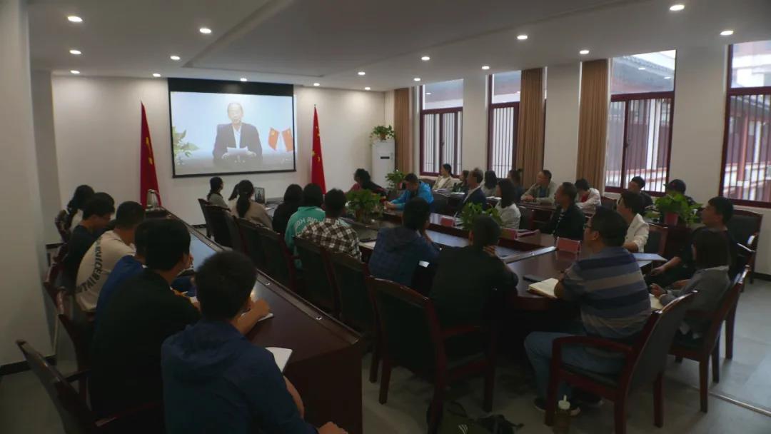 ug环球APP下载图片