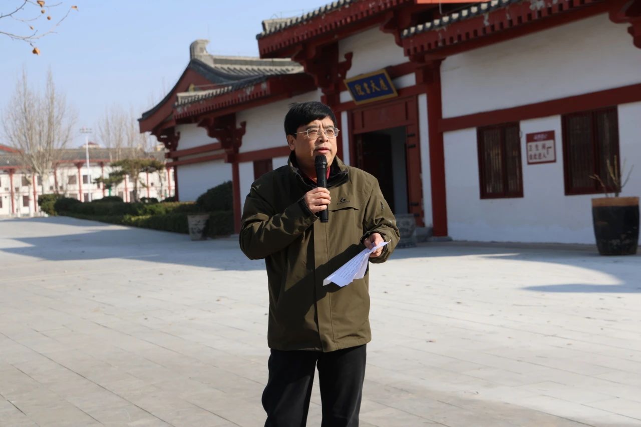 ug环球客户端图片