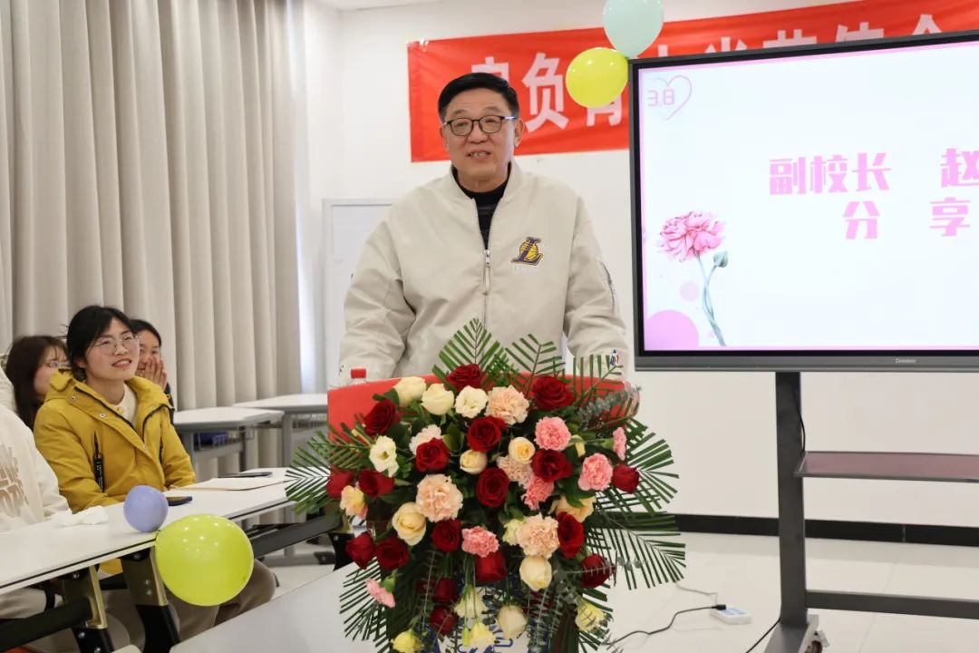 ug环球手机版图片
