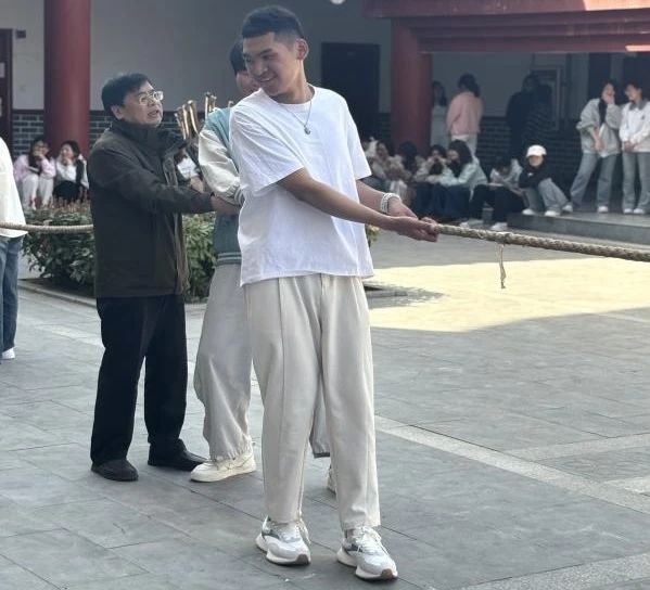 ug环球体育频道图片