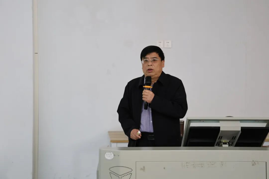 ug环球安全通道图片