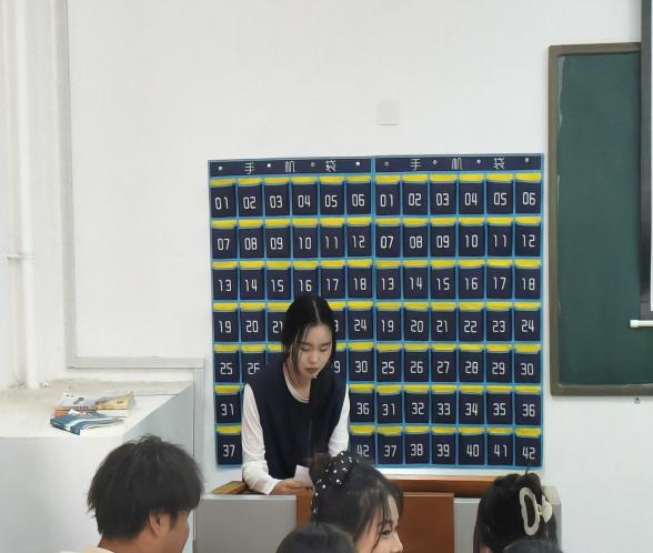 ug环球直播图片
