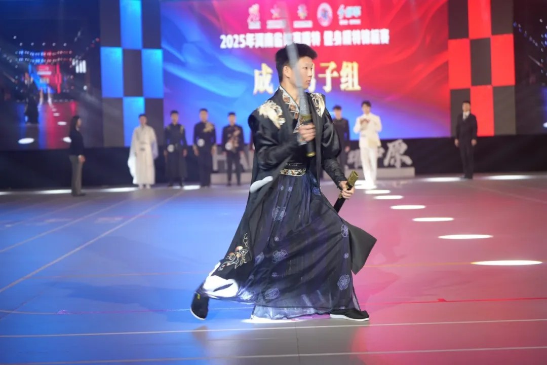 ug环球赛事资讯平台图片