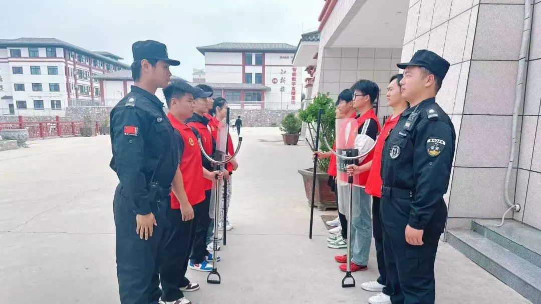 ug环球客户端图片