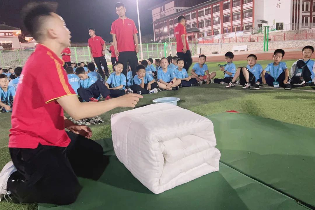 ug环球客户端图片