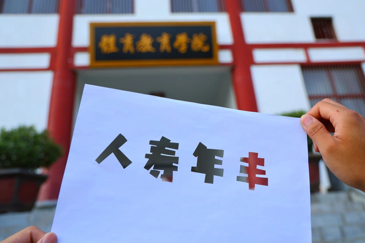 ug环球手机版图片