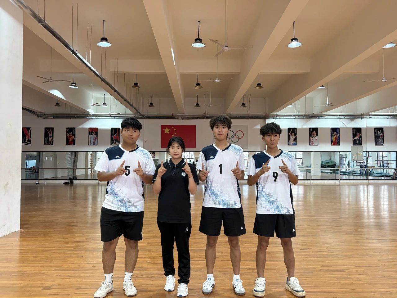 ug环球客户端图片