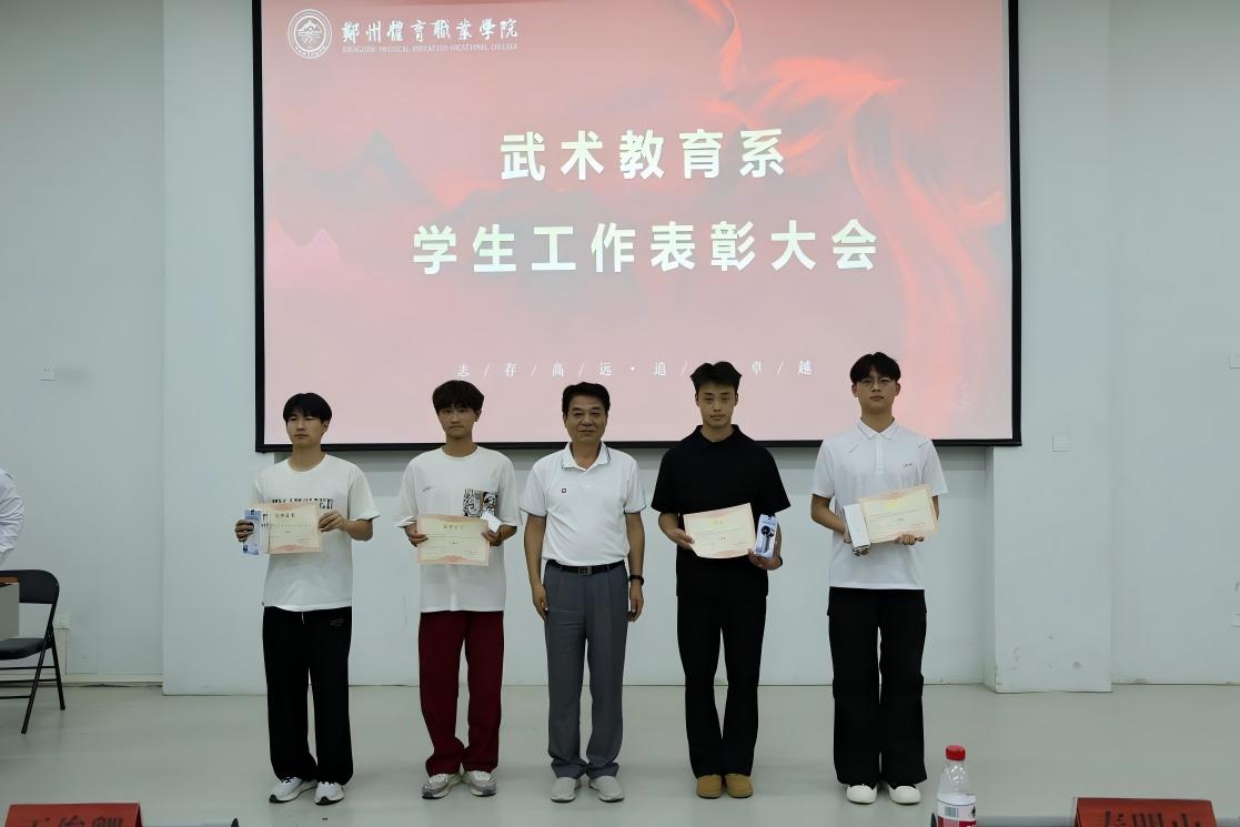 ug环球手机版图片