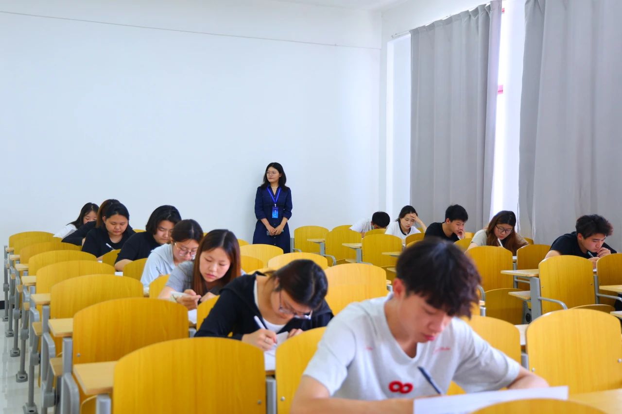 ug环球赛事快讯图片