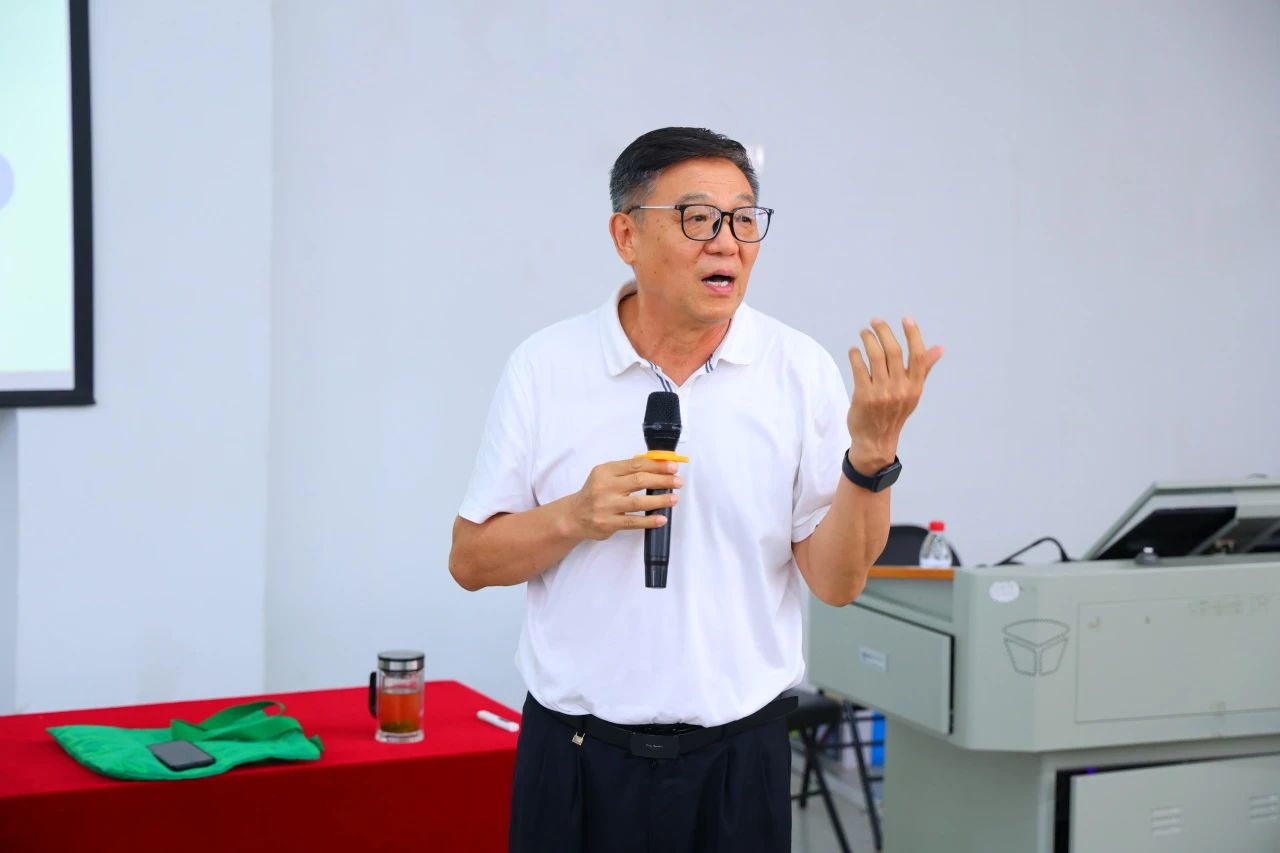 ug环球备用网址图片