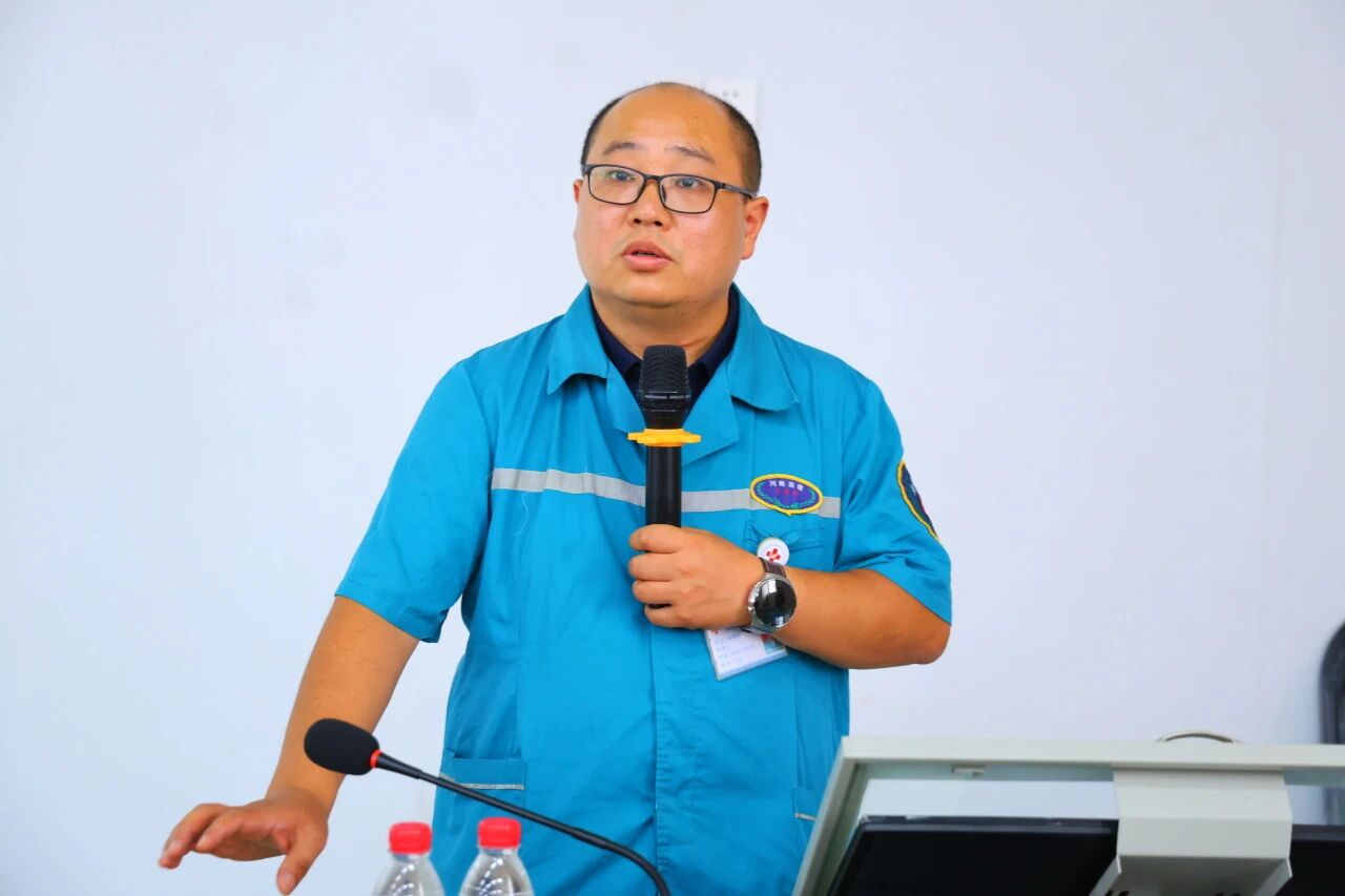 ug环球客户端图片