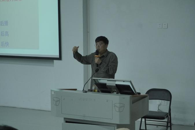 ug环球客户端图片