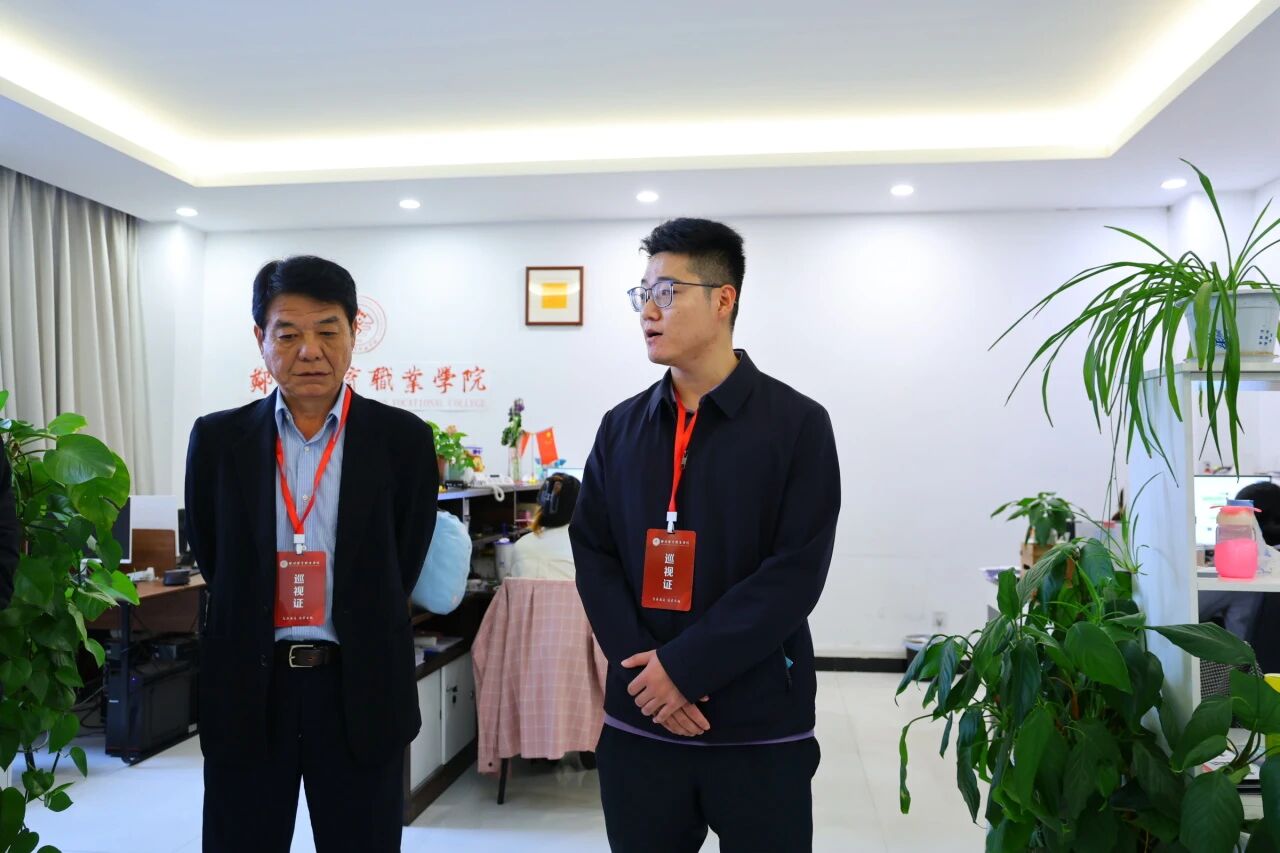 ug环球手机版图片