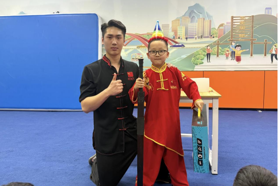 ug环球手机版图片