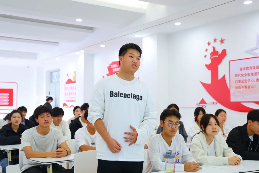 ug环球直播图片