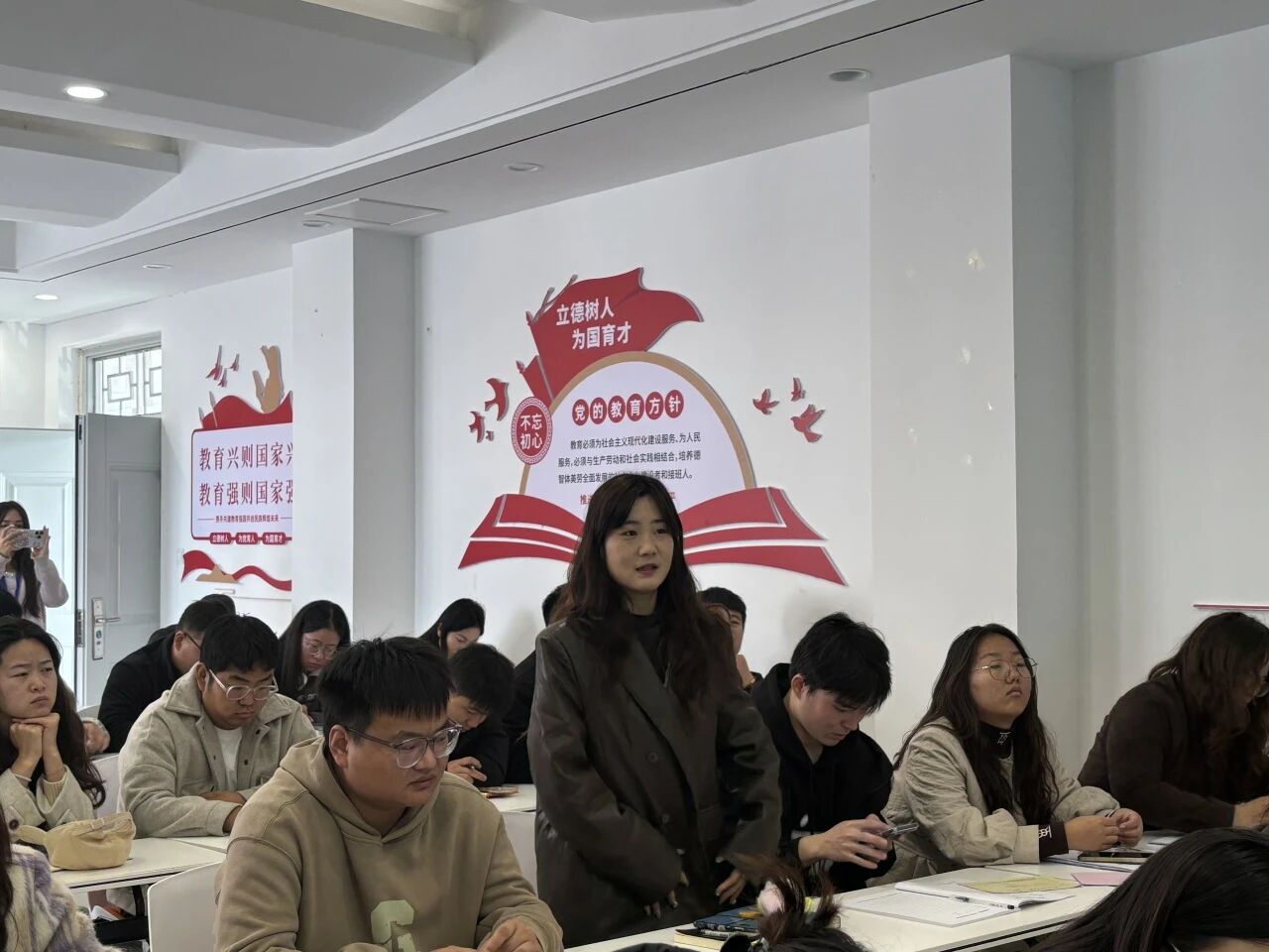 ug环球体育频道图片