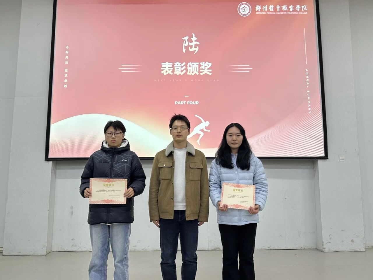 ug环球客户端图片