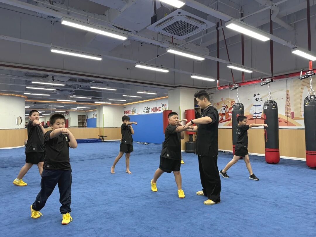 ug环球欧冠直播图片