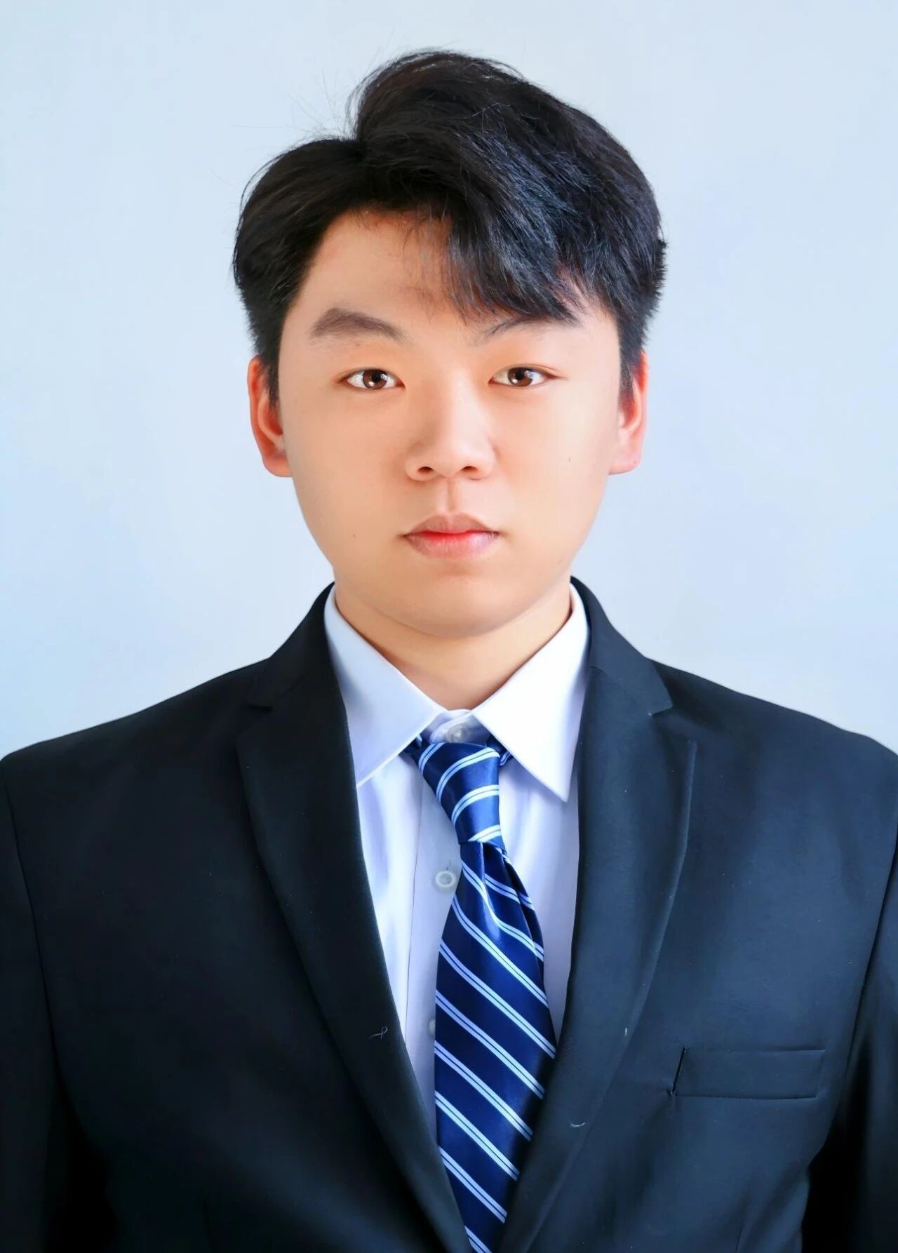 ug环球客户端图片
