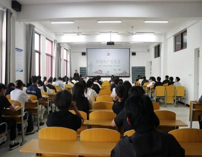 ug环球赛事资讯平台图片